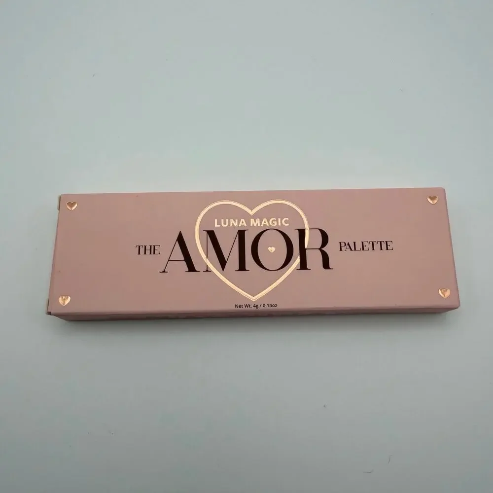 Luna Magic - The Amor Eyeshadow Palette - 5 Shades - New in Box